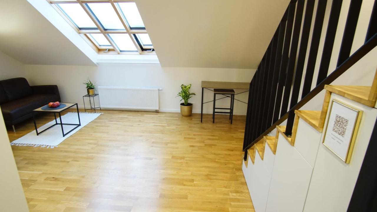 براغ Rooftop Apartment No 22 - Center Art District Letna المظهر الخارجي الصورة