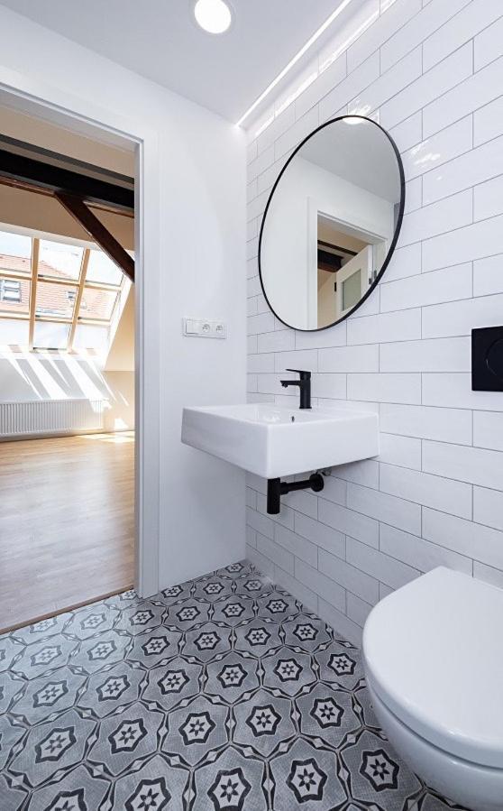 براغ Rooftop Apartment No 22 - Center Art District Letna المظهر الخارجي الصورة